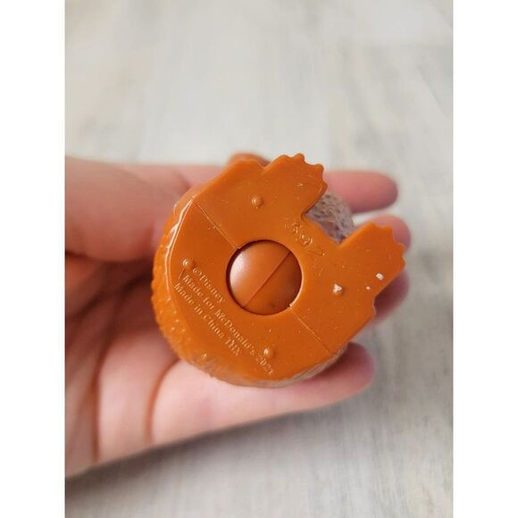 McDonald's 2021 capybara Disney Pixar toy figure - Picture 5 of 5